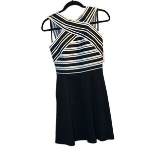 Maeve Chic Black and White Striped bodycon Dress sz 4 anthropology